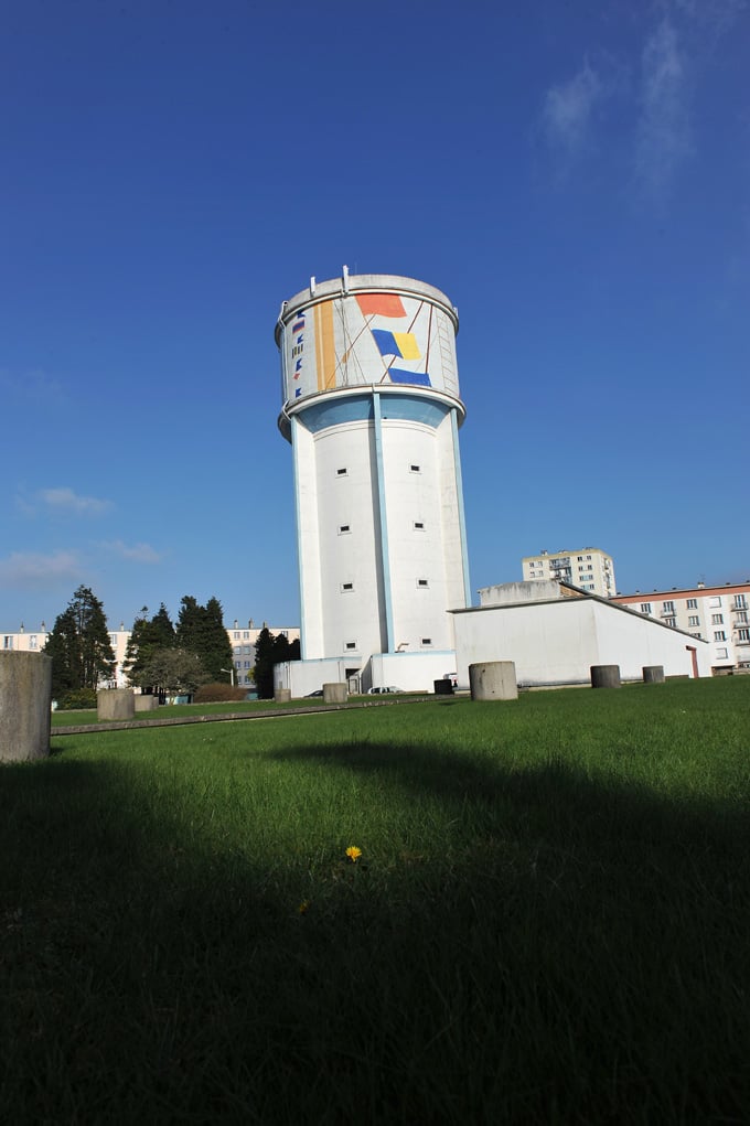 Château d'eau - Water tower / Véolia 