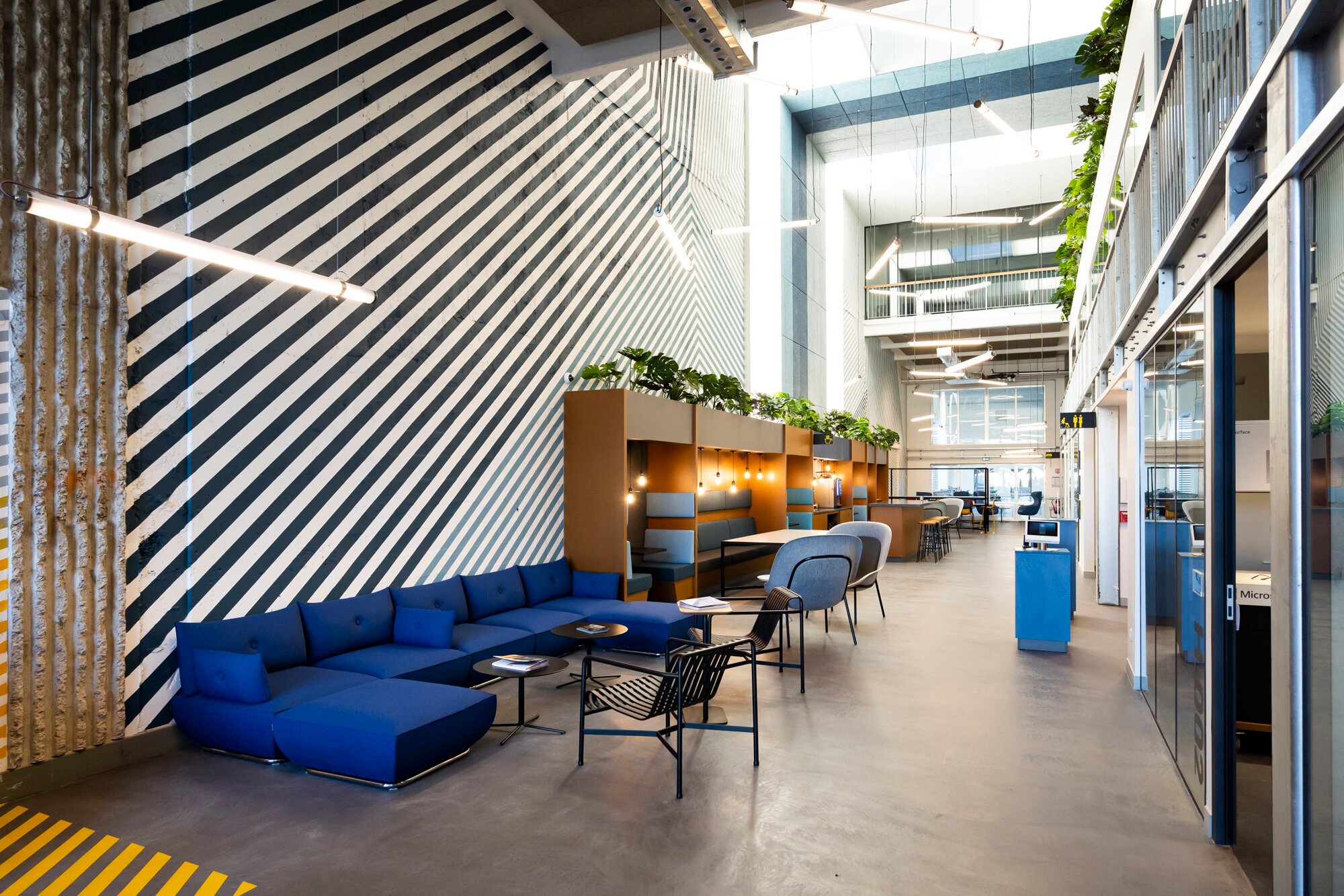 INTERCAB : travail dans la bonne humeur