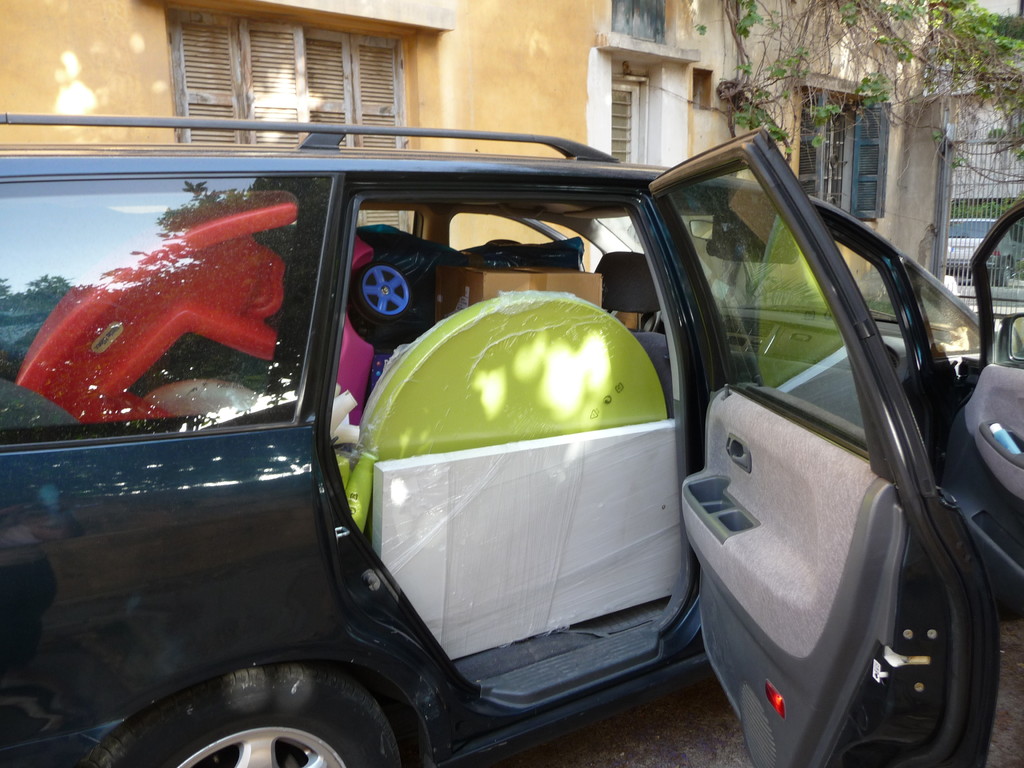 en voiture surchargée