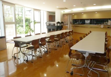 市谷寮 (女子寮) 食堂