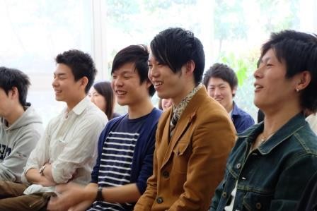 在寮生からは激励のヤジも