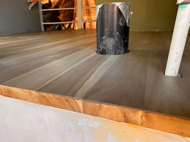 January 2024 - after tinting the floor, you can see the difference between before and after at the edge