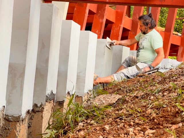 August 2023 - it is nice to see with what dedication some artists do their work