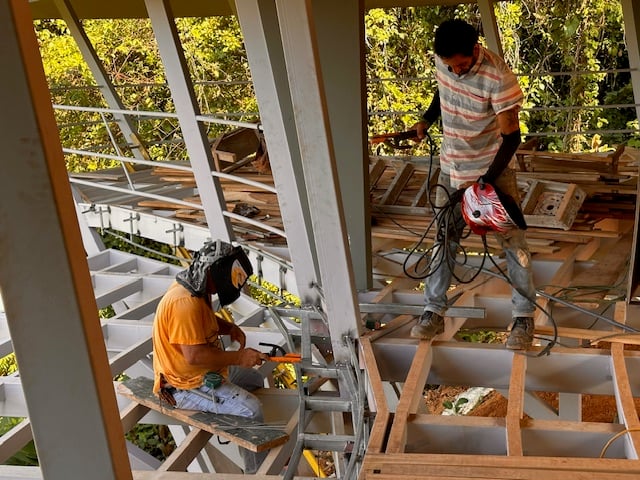 January 2024 - Don Pedro welds the structure to hold the step to the future terrace.