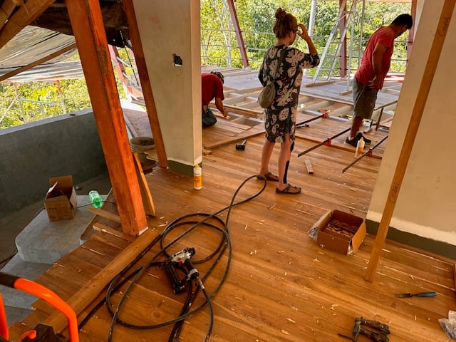 December 2023 - half of the teak-floor accomplished before Christmas brake