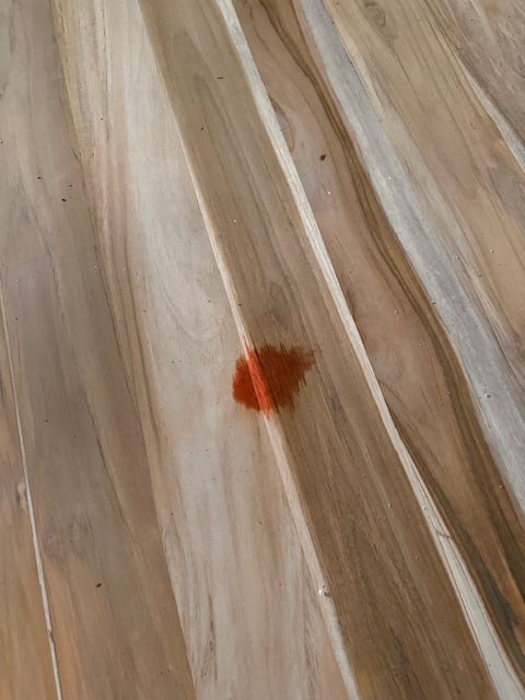 January 2024 - a fruit bat leaves droppings even before painting the ground. Fortunately, a miracle water from the neighbors helps to remove the stain