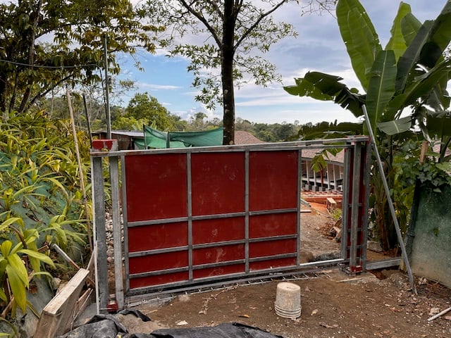 December 2023 - the entrance gate will soon be completed