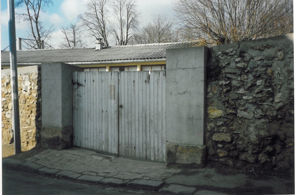 Ecole Notre Dame entrée rue St Vincent  1988 - 1989