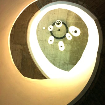 Treppenhaus in den Domterrasssen Worms