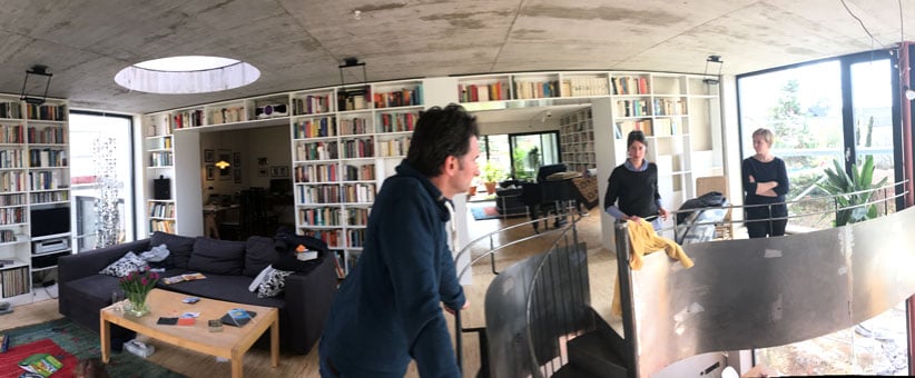 Übergang von Altbau zu Anbau