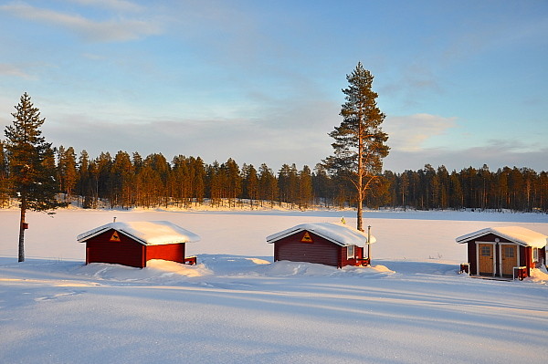 Unsere Gästehütten im Winter