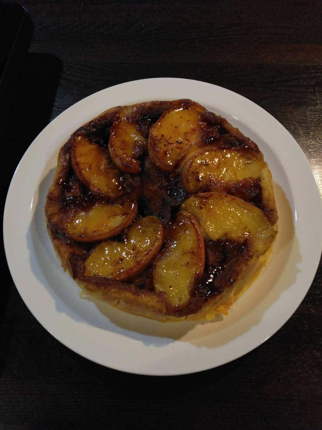 得意技のりんごキャラメルケーキ