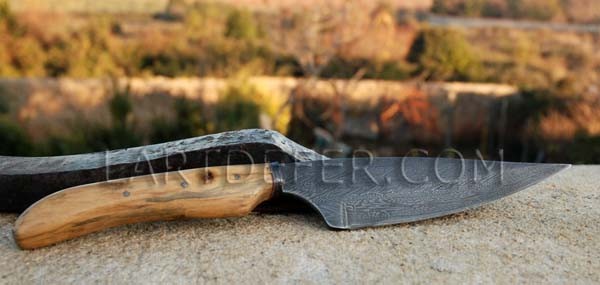 Couteau de cuisine lame damas manche en buis