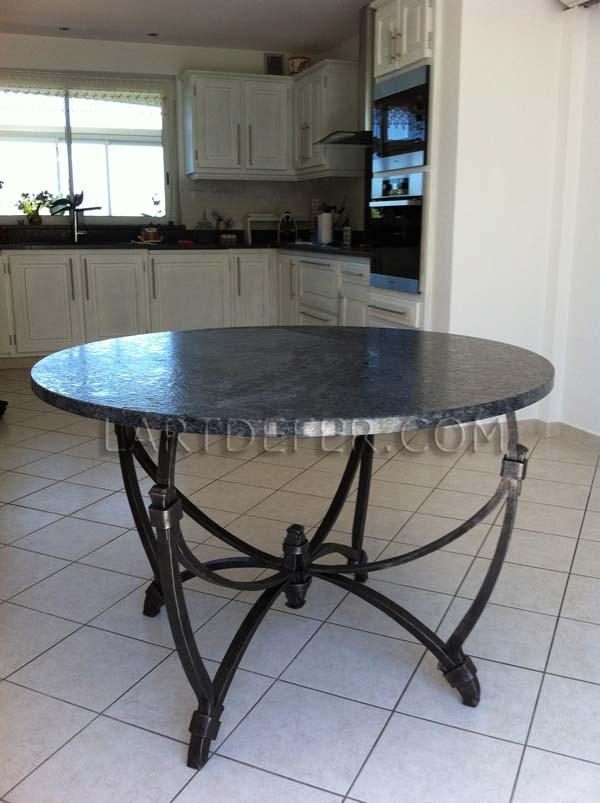 Pied de table basse en acier forgé