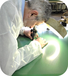 checking the steel plates with the resin