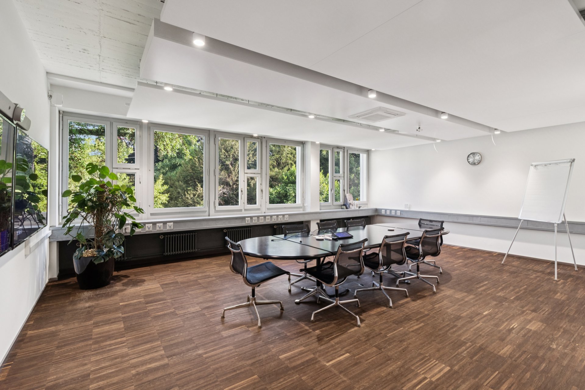 Mittleres Sitzungszimmer