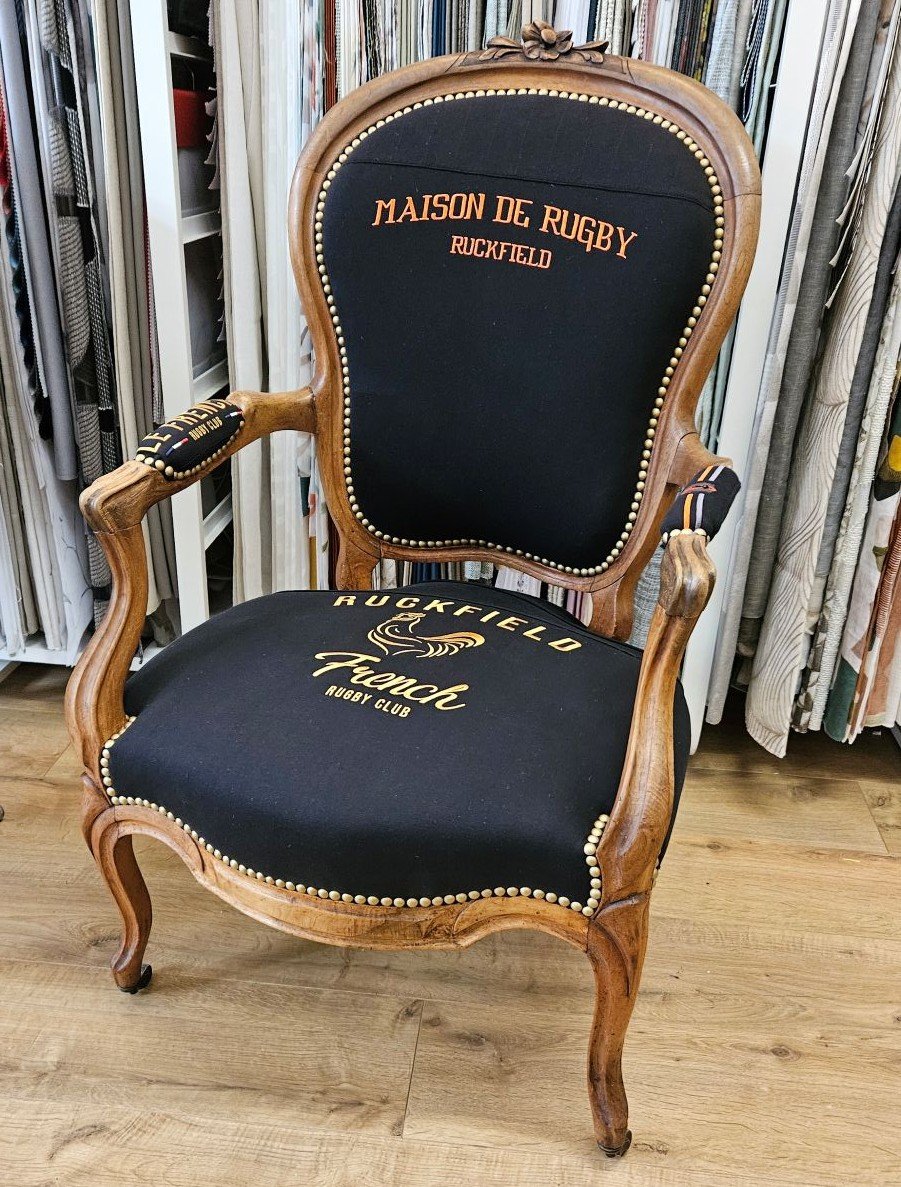 Le Rugby s'invite au Salon : Un Louis-Philippe pas comme les autres 🏉✨