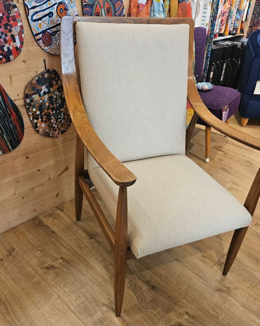 Élégance naturelle : la douceur du Beige Poudré 🌾✨