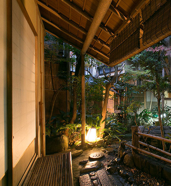 茶室「紅亭」の外観