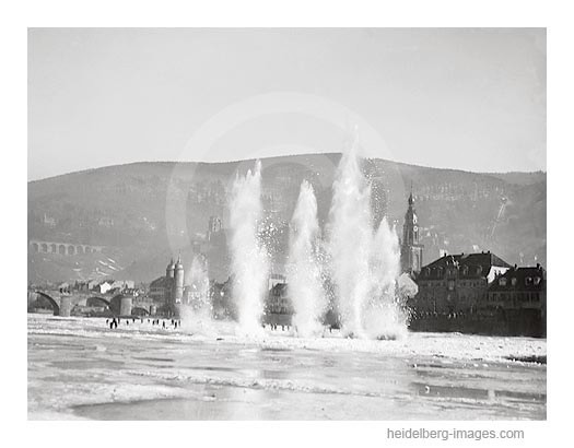 Archiv-Nr. hr75118 / Eissprengung auf dem Neckar