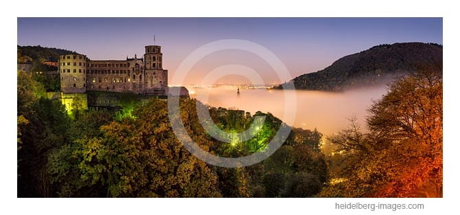 Archiv-Nr. hc2017155 | Morgennebel in der Altstadt 