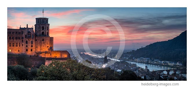 Archiv-Nr. hc2014175 | Heidelberg, Schloss und Altstadt im Abendlicht