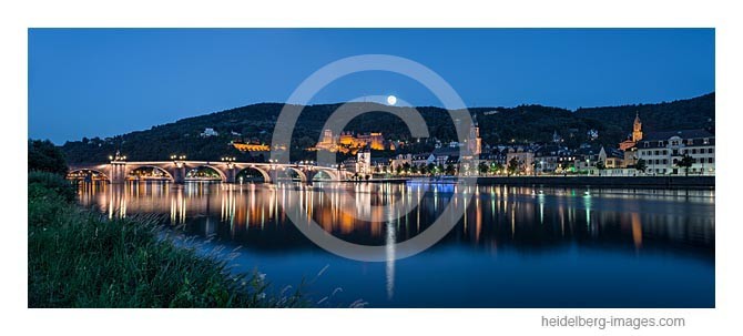 Archiv-Nr. hc2013136 | Mond über Heidelberg