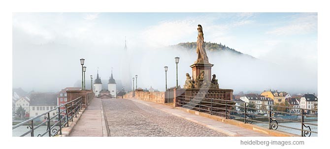 Archiv-Nr. hc2014160 / Alte Brücke im Morgennebel