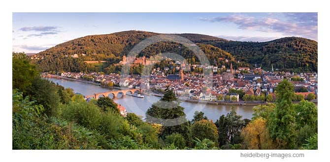 Archiv-Nr. hc2017144 | Herbstbeginn, Blick auf die Altstadt und Philosophenweg