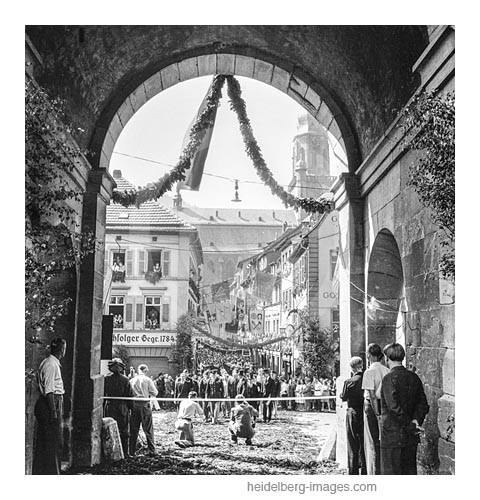 Archiv-Nr. h4516-8 Einweihung der "neuen" Alten Brücke am 26. Juli 1947