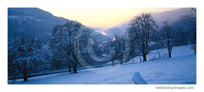 Archiv-Nr. hc2002101 | verschneites Neckartal