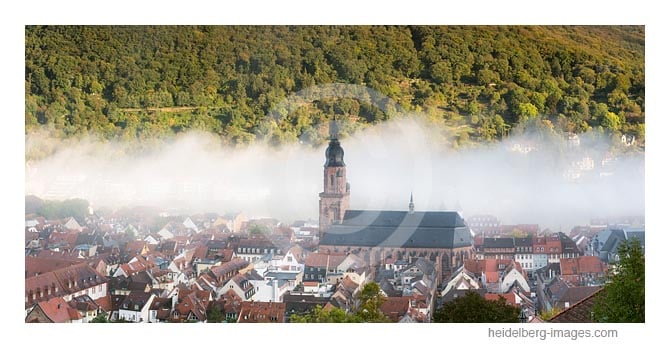 Archiv-Nr. hc2017159 | Morgennebel über der Altstadt