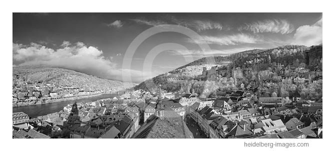 Archiv-Nr. h2018144 | Über den Dächern der Altstadt