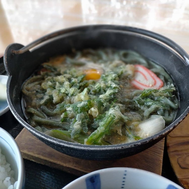 あつあつ！煮込みうどん