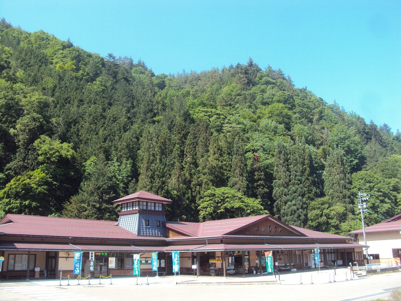 道の駅ひだ朝日村外観