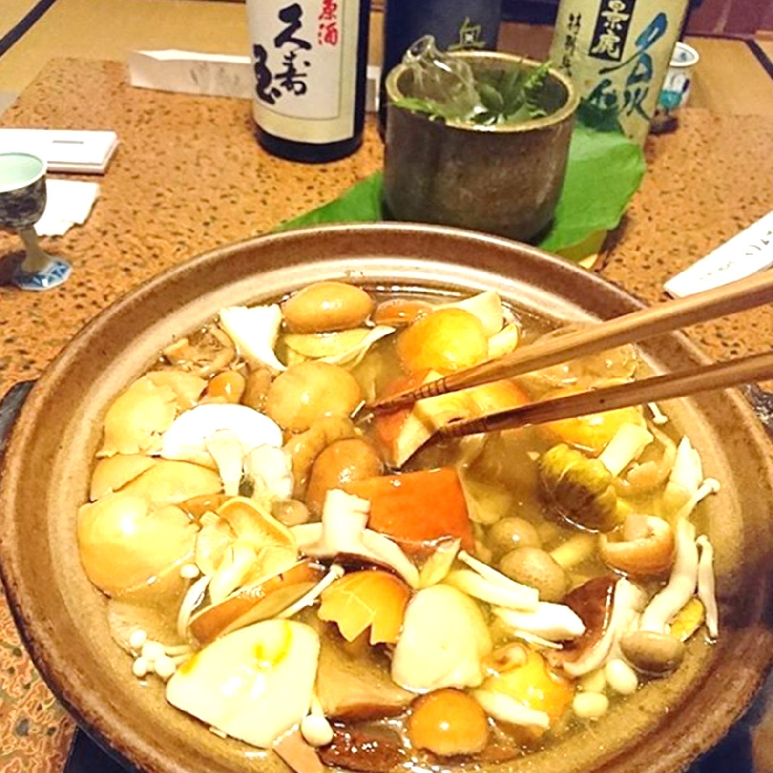 秋神温泉の自慢の天然きのこ料理