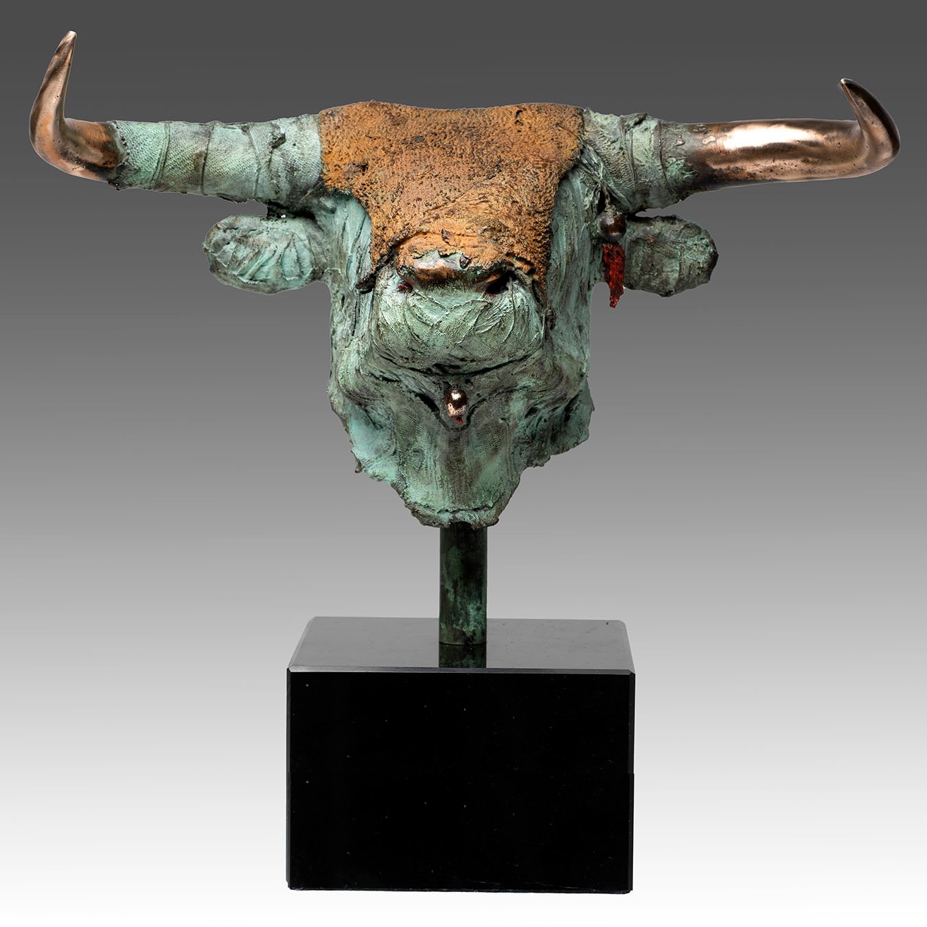 Cabeza del Minotauro, 34 cm