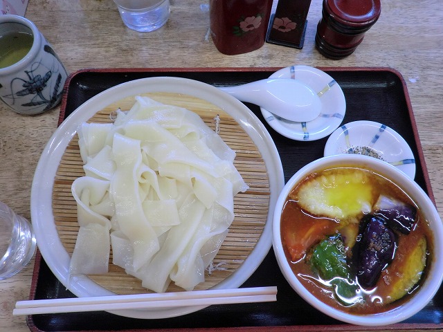 桐生　ひもかわ　しみずや　トマトつけ汁