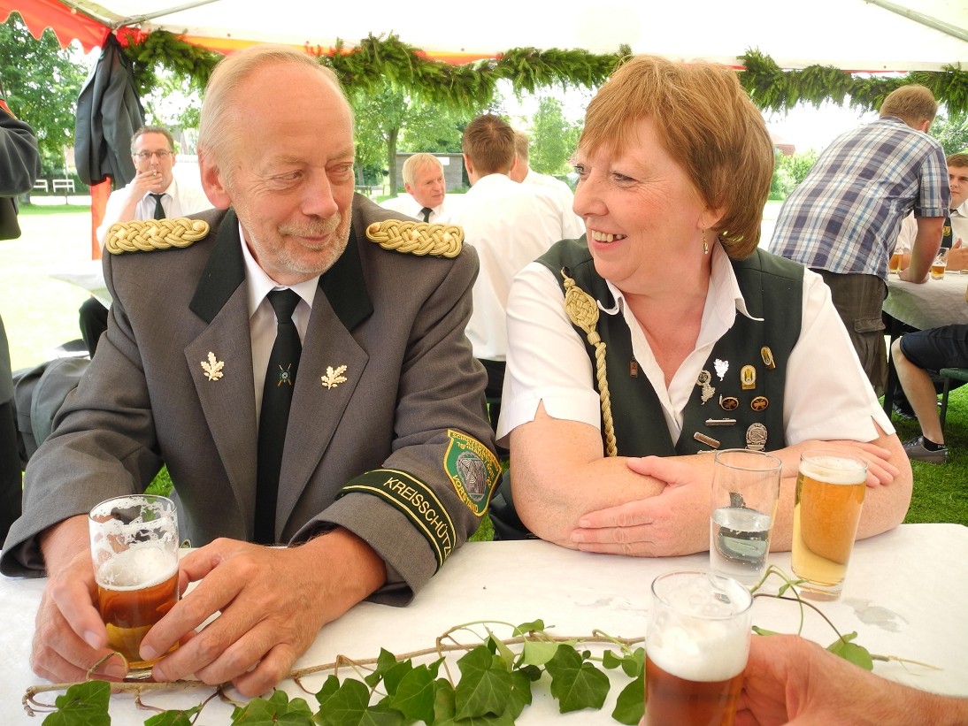 Schön hier im Schatten, oder .....