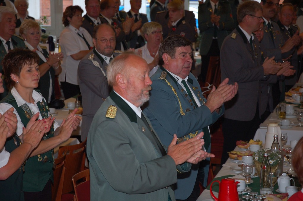 Otto Heinsohn und Rolf Stehno (Kreisvorstand) (Foto: J. Bauer)