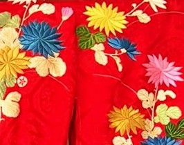 Detail of Mrs. MacArthur’s kimono / マッカーサー夫人の着物の近影