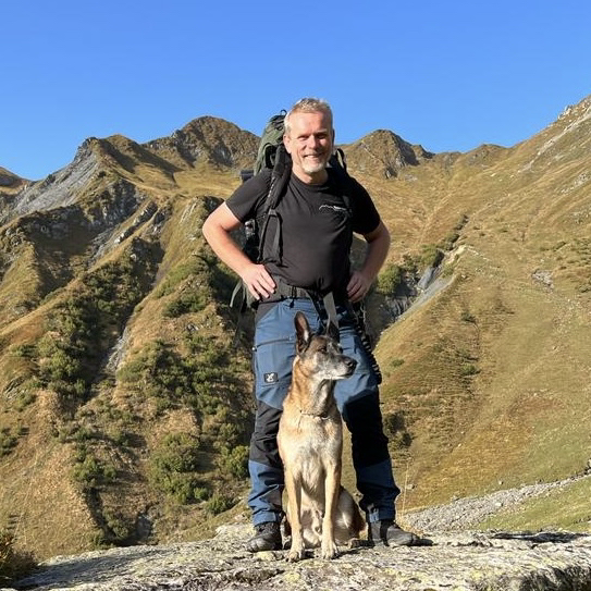 Ronald und seinem Malinois Blue