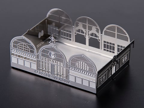 ロシアンレストランなど付属