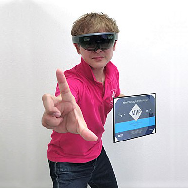 システムフレンド 取締役  前本 知志