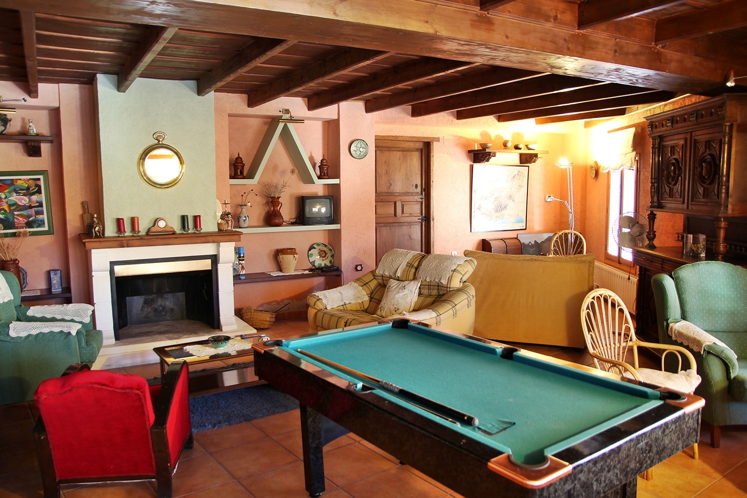 The communal relax room