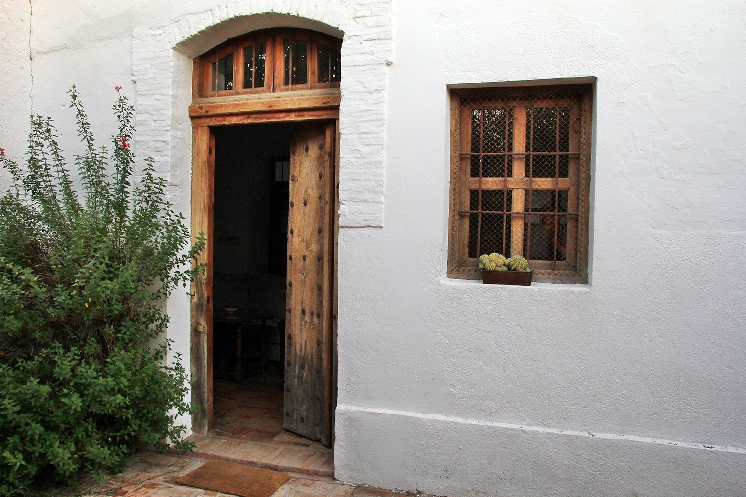 Front view (entrance)