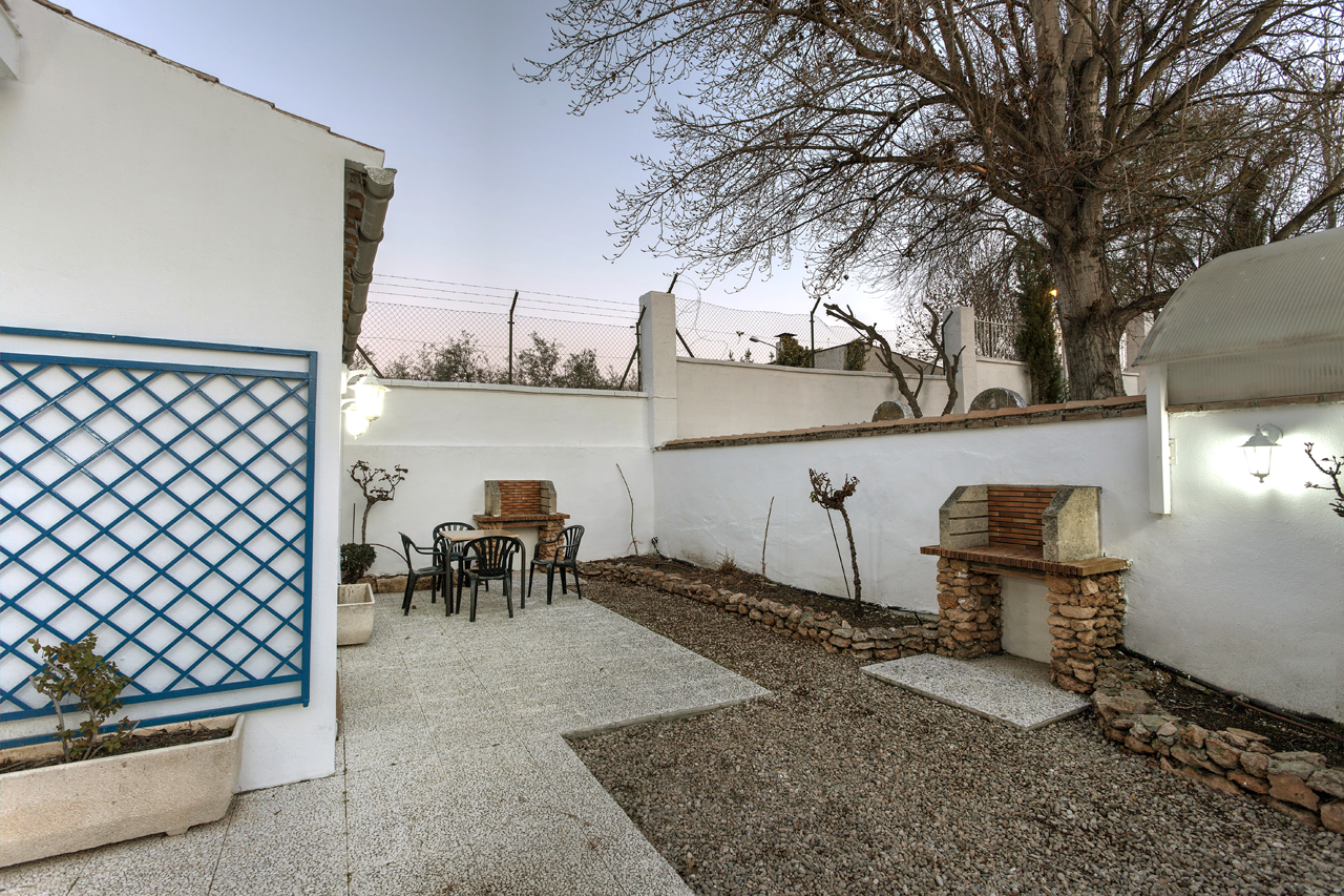 The private garden with barbecue