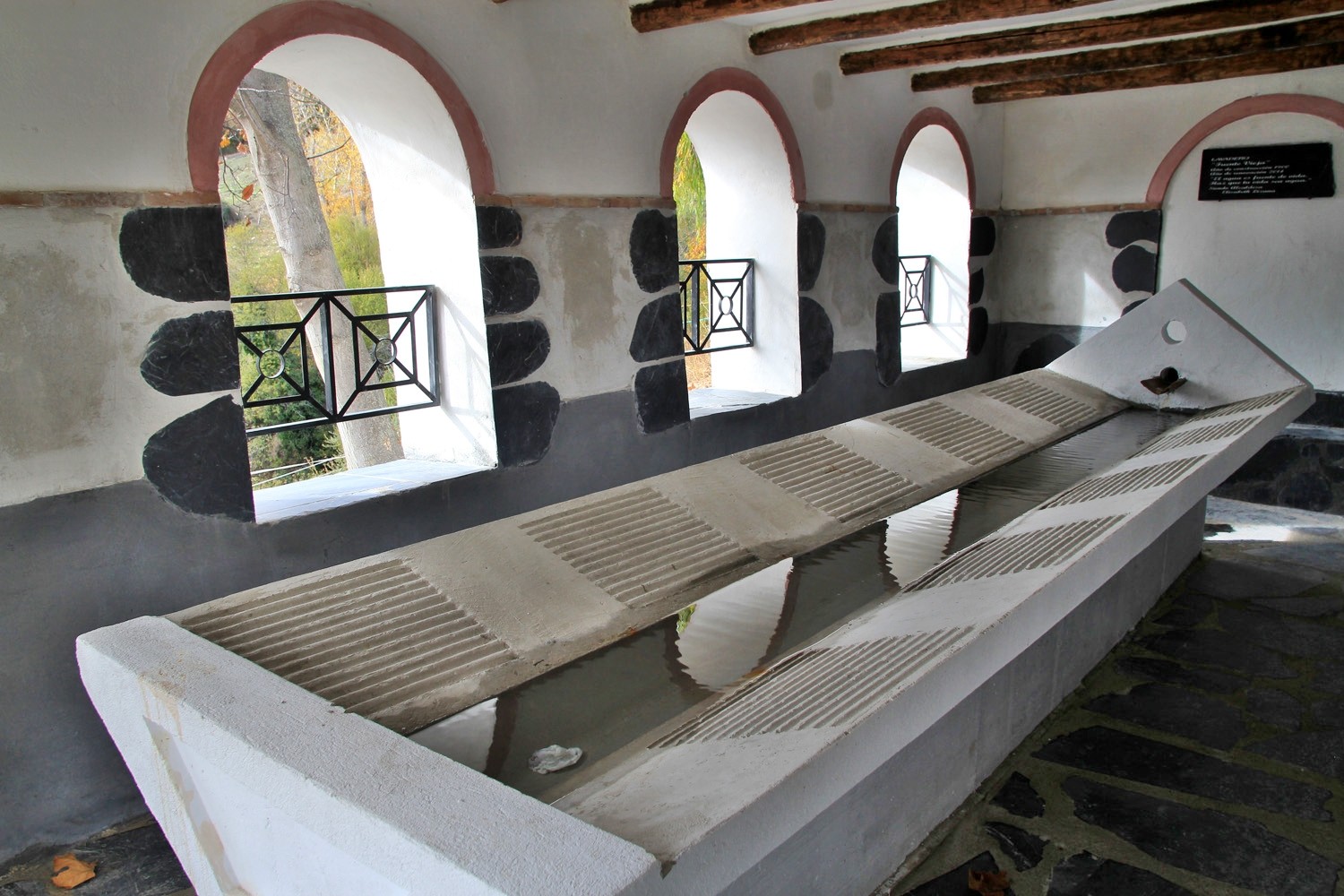 Washing Sinks in Busquístar