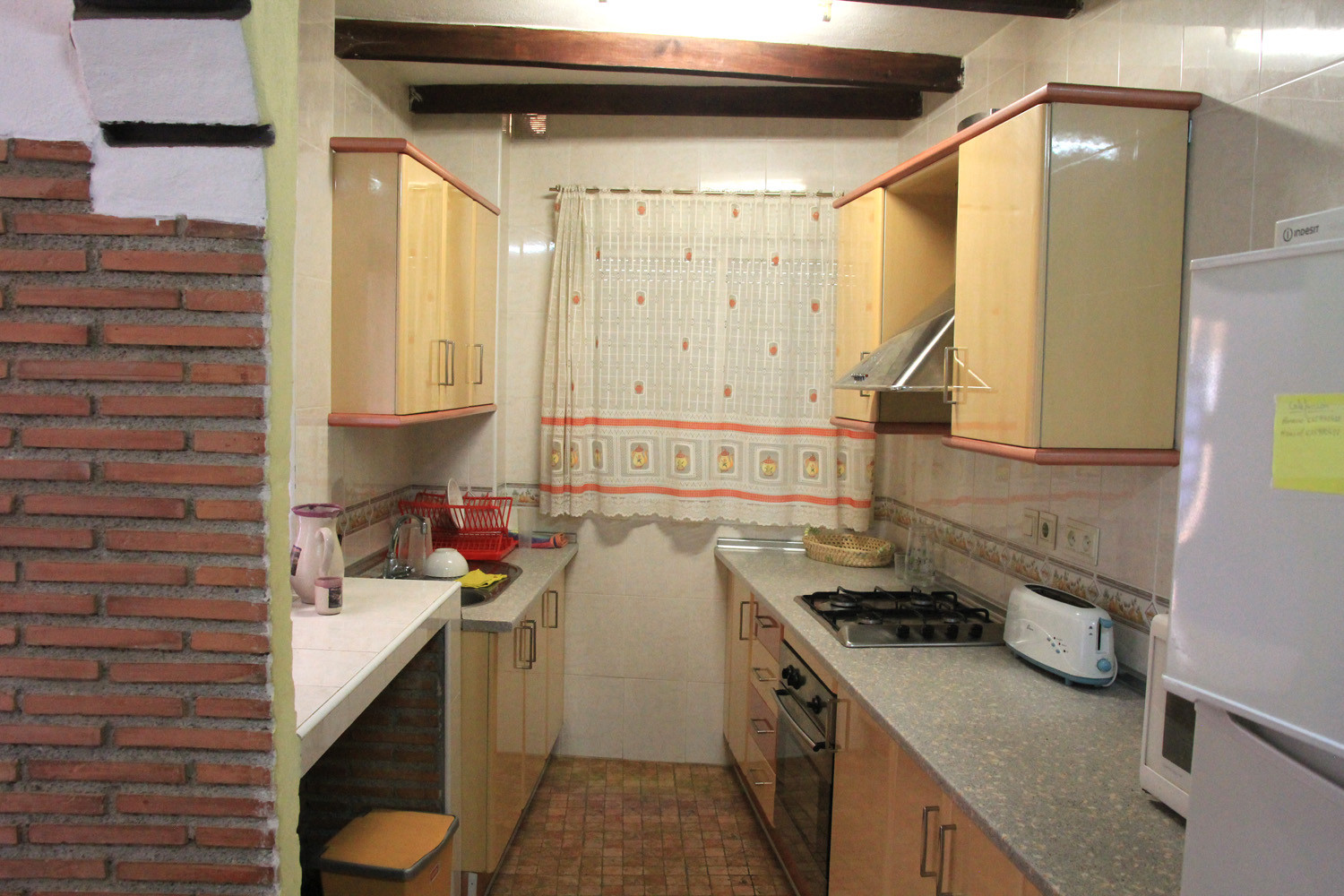 The kitchen (groundfloor)