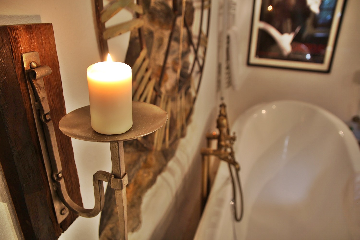 A detail of the bathroom